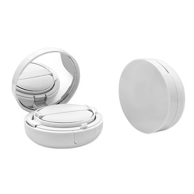 China Refillable Round Transparent Cushion Foundation Case for Light To Medium Coverage.